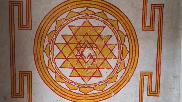 Imagen del Sri Yantra, representa el camino desde el centro “Bindu”